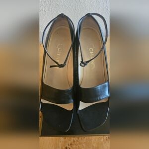 VINTAGE CHANEL Black Open-Toe Leather Slingback Heels